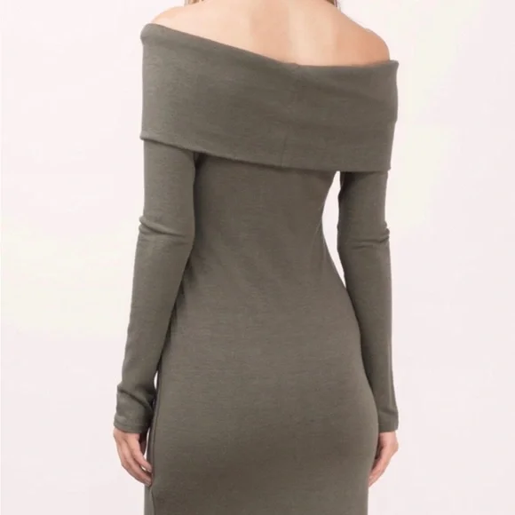 TOBI Off the Shoulder Bodycon Sweater Knit Dress - Picture 5 of 10
